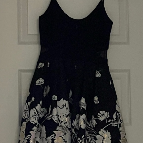 Xscape | Floral Print Fit & Flare Cocktail Dress - Picture 5 of 5